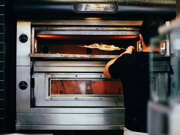 Pizzeria - attrezzature professionali per la ristorazione